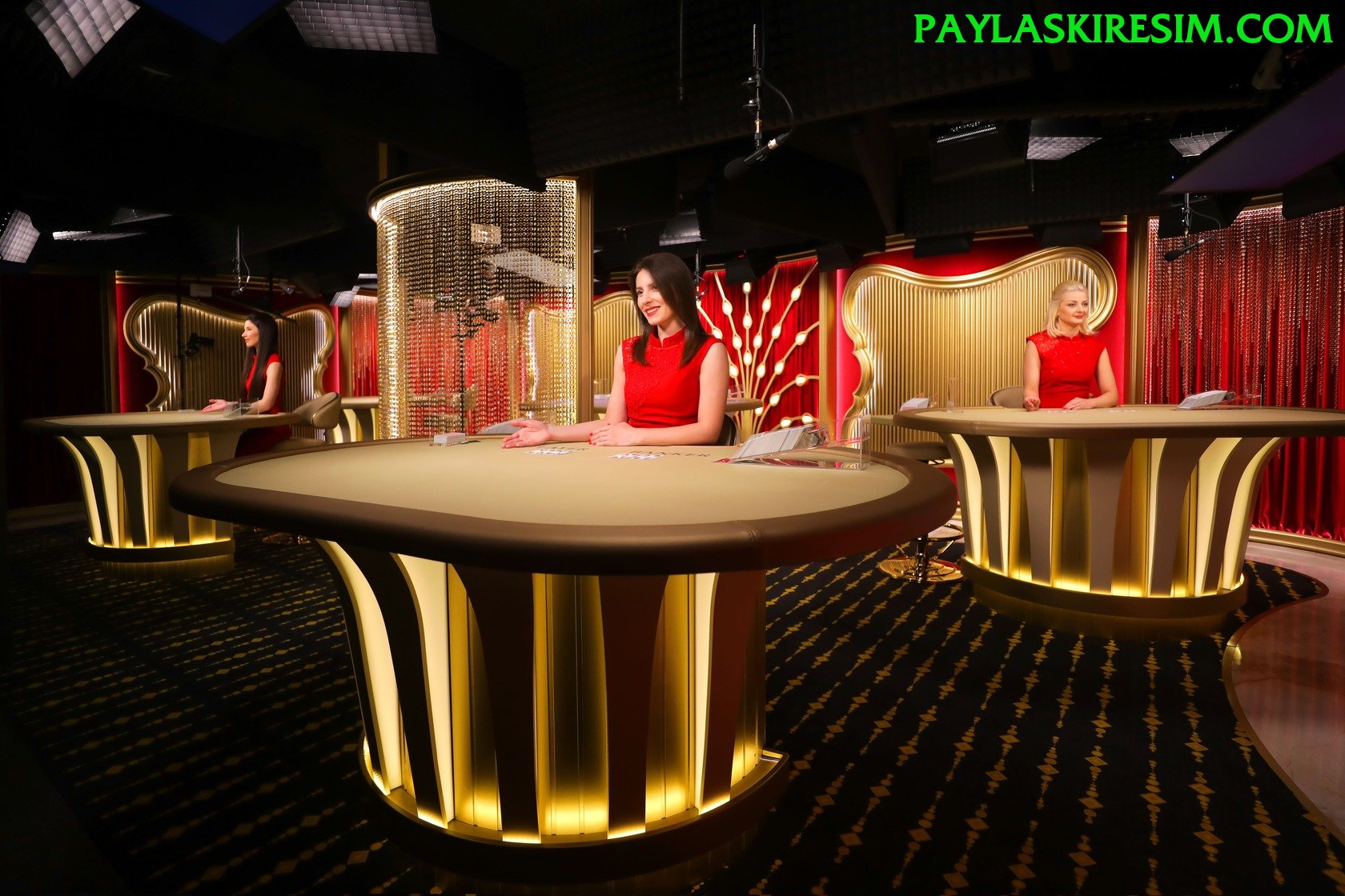 Sòng Bài Trực Tuyến - Hello88